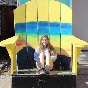 Meet your Posher, Sara